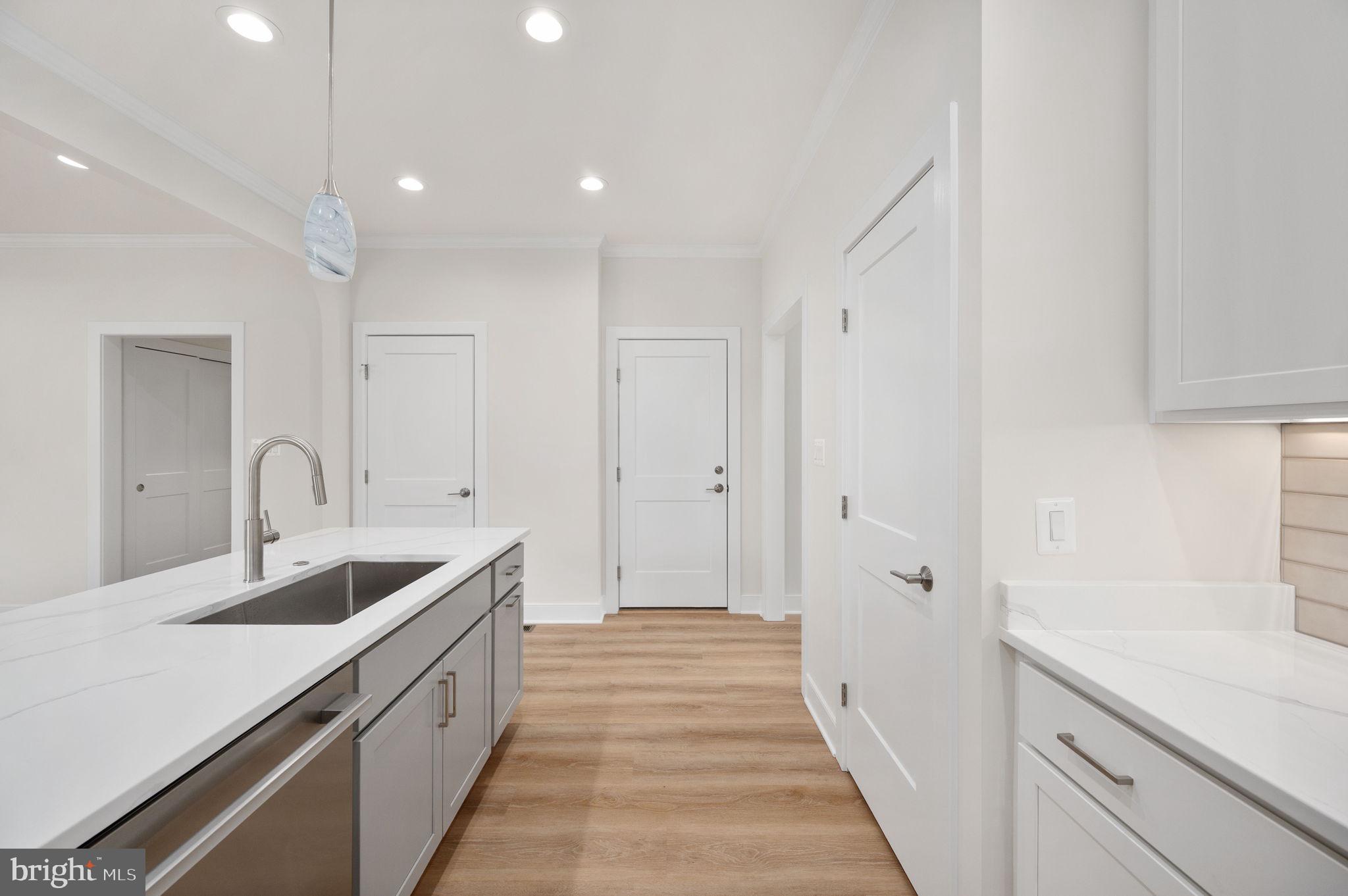 709 Garfield Avenue Colonial Beach, VA 22443 - Photo 18 of 66 Kitchen