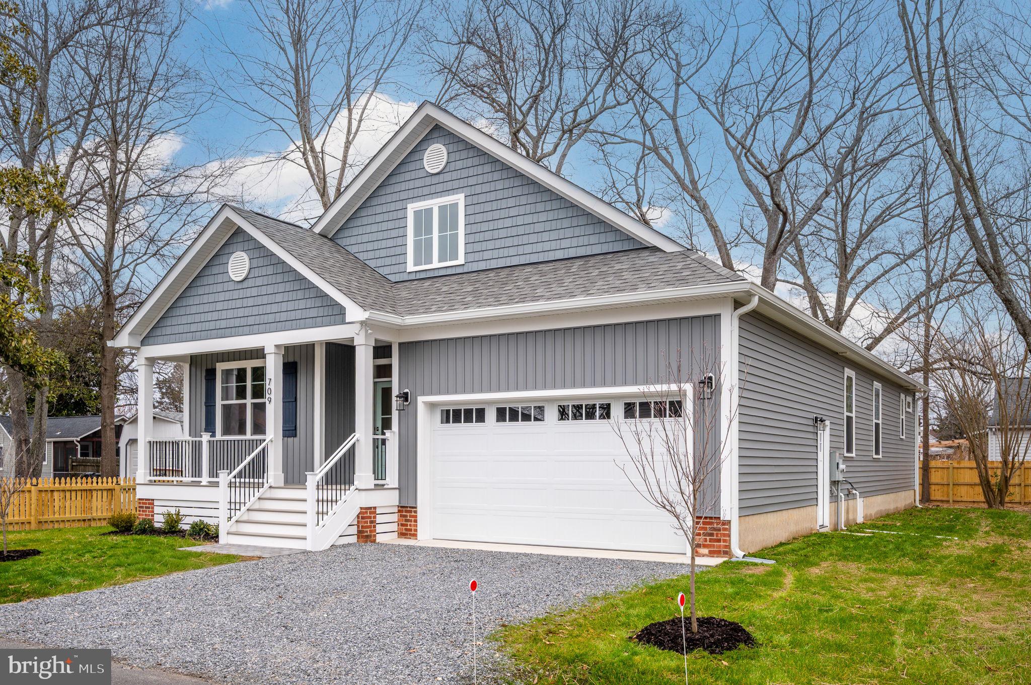 709 Garfield Avenue Colonial Beach, VA 22443 - Photo 3 of 66 Front