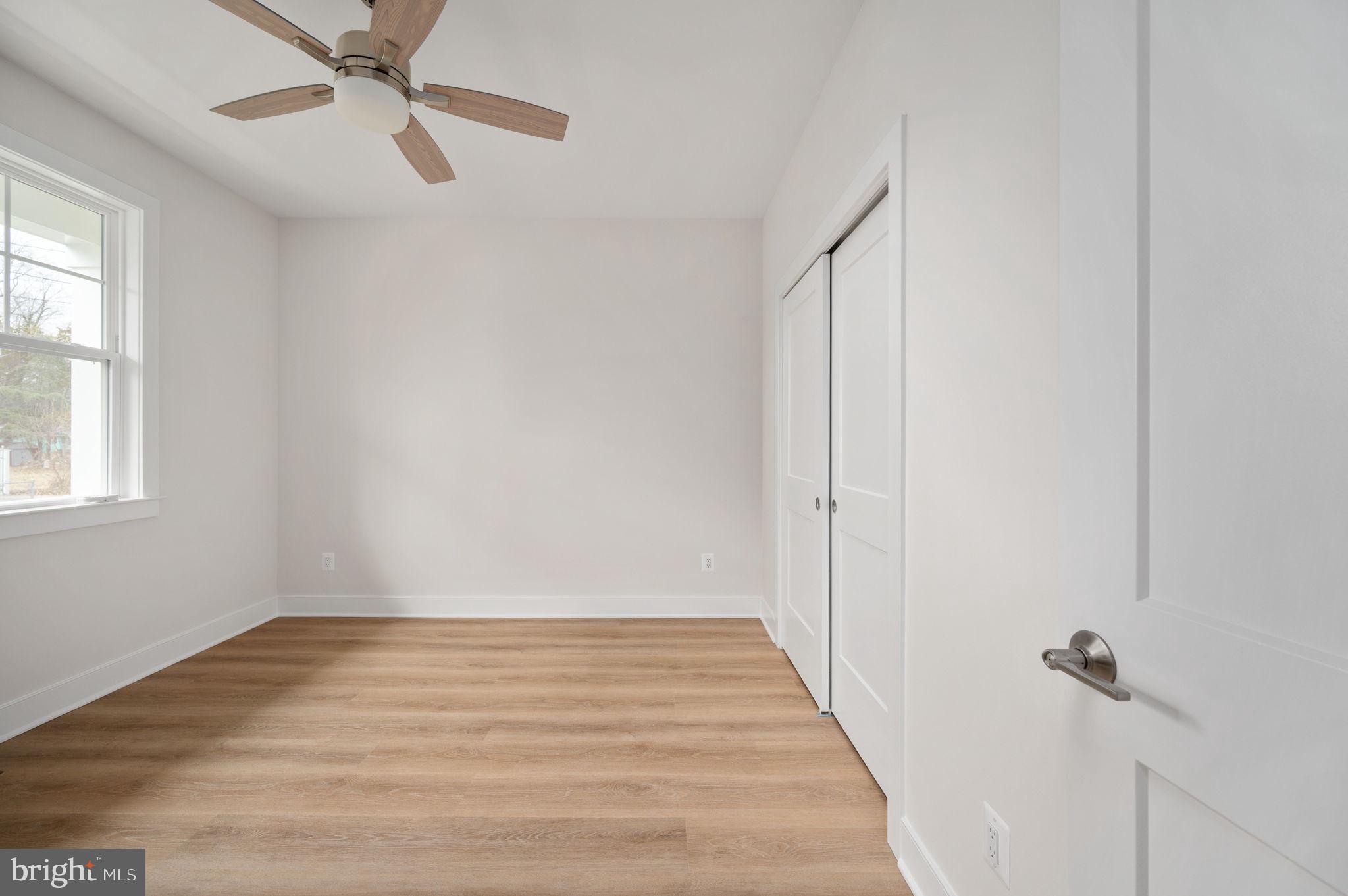 709 Garfield Avenue Colonial Beach, VA 22443 - Photo 31 of 66 Front Bedroom 4
