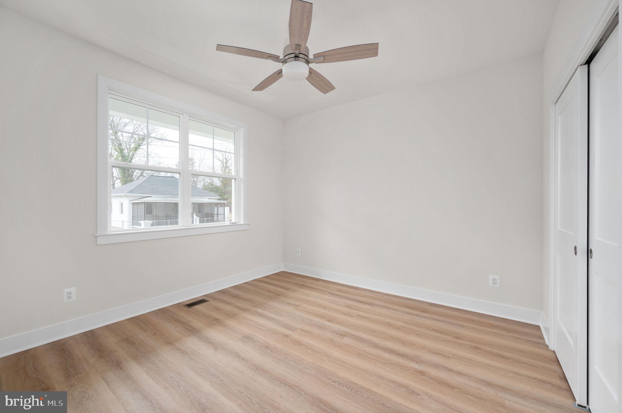 709 Garfield Avenue Colonial Beach, VA 22443 - Photo 32 of 66 Front Bedroom 4