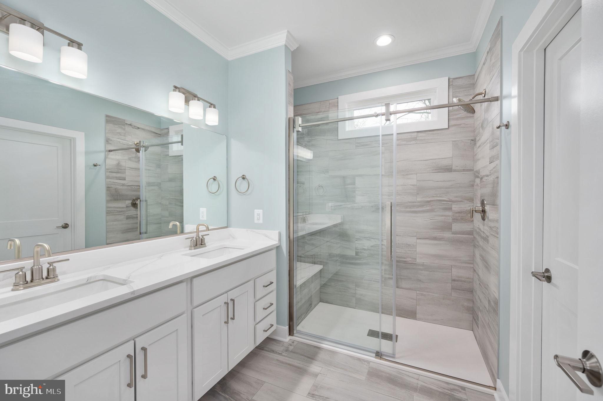 709 Garfield Avenue Colonial Beach, VA 22443 - Photo 55 of 66 Primary Bath