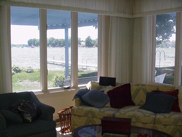 8563 East Black Point Road Syracuse, IN 46567 - Photo 11 of 22 Gallery Image 11