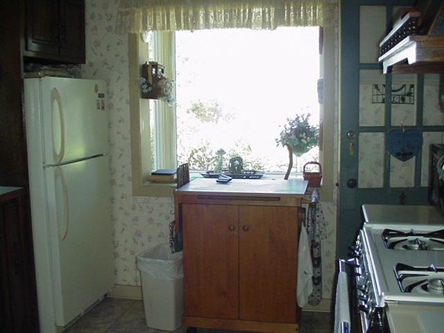 8563 East Black Point Road Syracuse, IN 46567 - Photo 21 of 22 Gallery Image 21