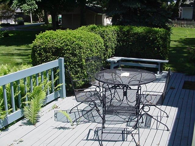 8563 East Black Point Road Syracuse, IN 46567 - Photo 7 of 22 Gallery Image 7