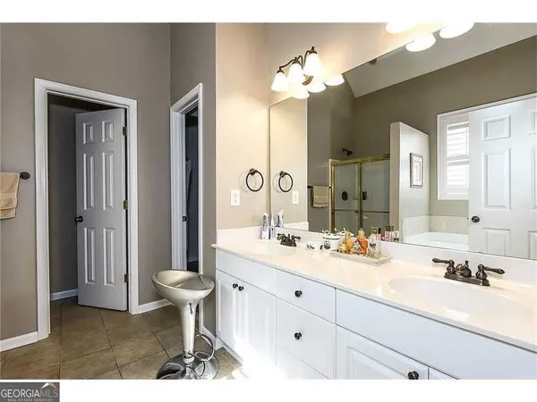 $3,900 | 2479 Sandstone Place Northeast, Marietta, GA 30066