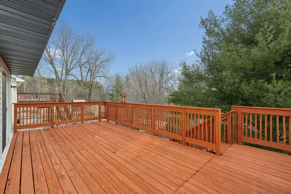 $299,500 | 409 Dakota Court North, Unit A, Woodville, WI 54028