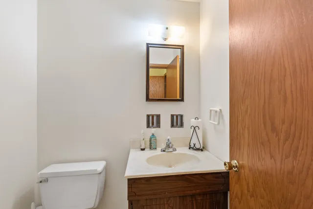 $250,000 | 8220 West Lynmar Terrace, Milwaukee, WI 53222