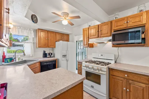 $250,000 | 8220 West Lynmar Terrace, Milwaukee, WI 53222