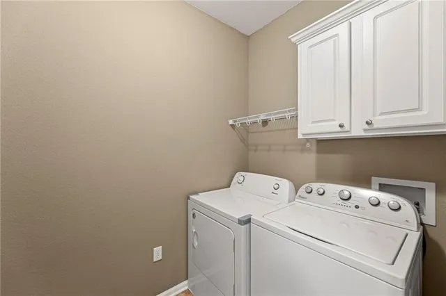 $260,000 | 5245 Overland Drive, Unit A15, Lawrence, KS 66049