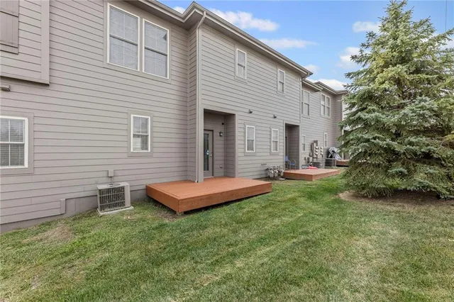 $260,000 | 5245 Overland Drive, Unit A15, Lawrence, KS 66049