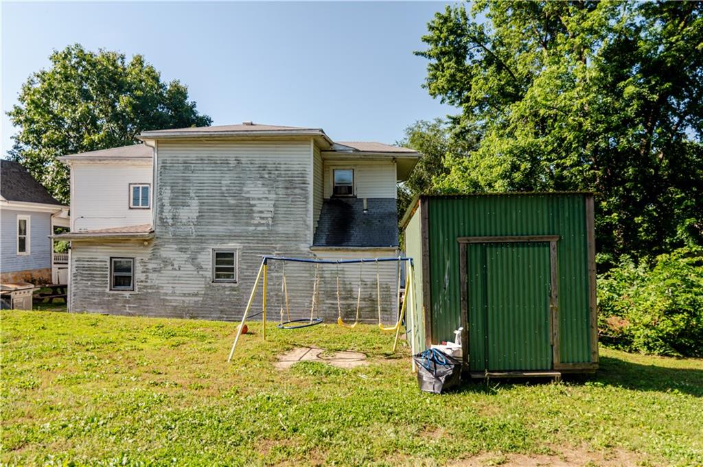 1125 Atchison Street Atchison, KS 66002 - Photo 12 of 85