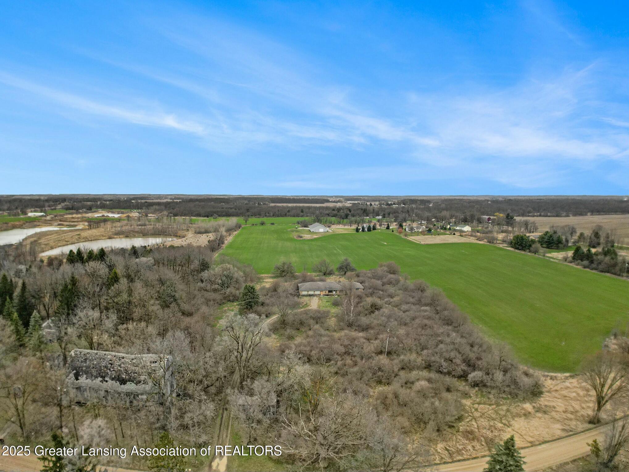2775 East Howe Road Dewitt, MI 48820 - Photo 20 of 26 tempImage9uTigT