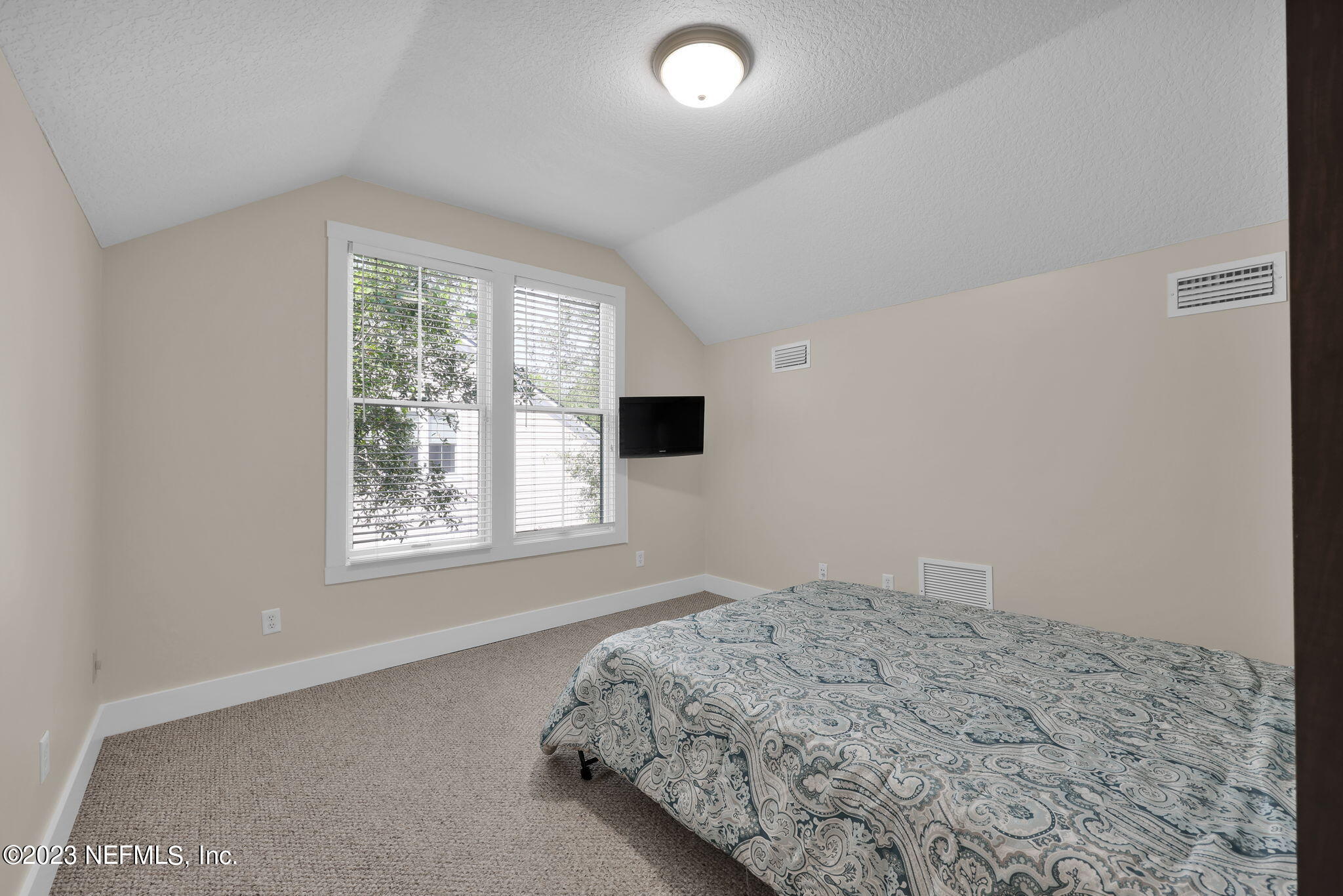 120 Istoria Drive St. Augustine, FL 32095 - Photo 47 of 90 Murphy Bed Upstairs