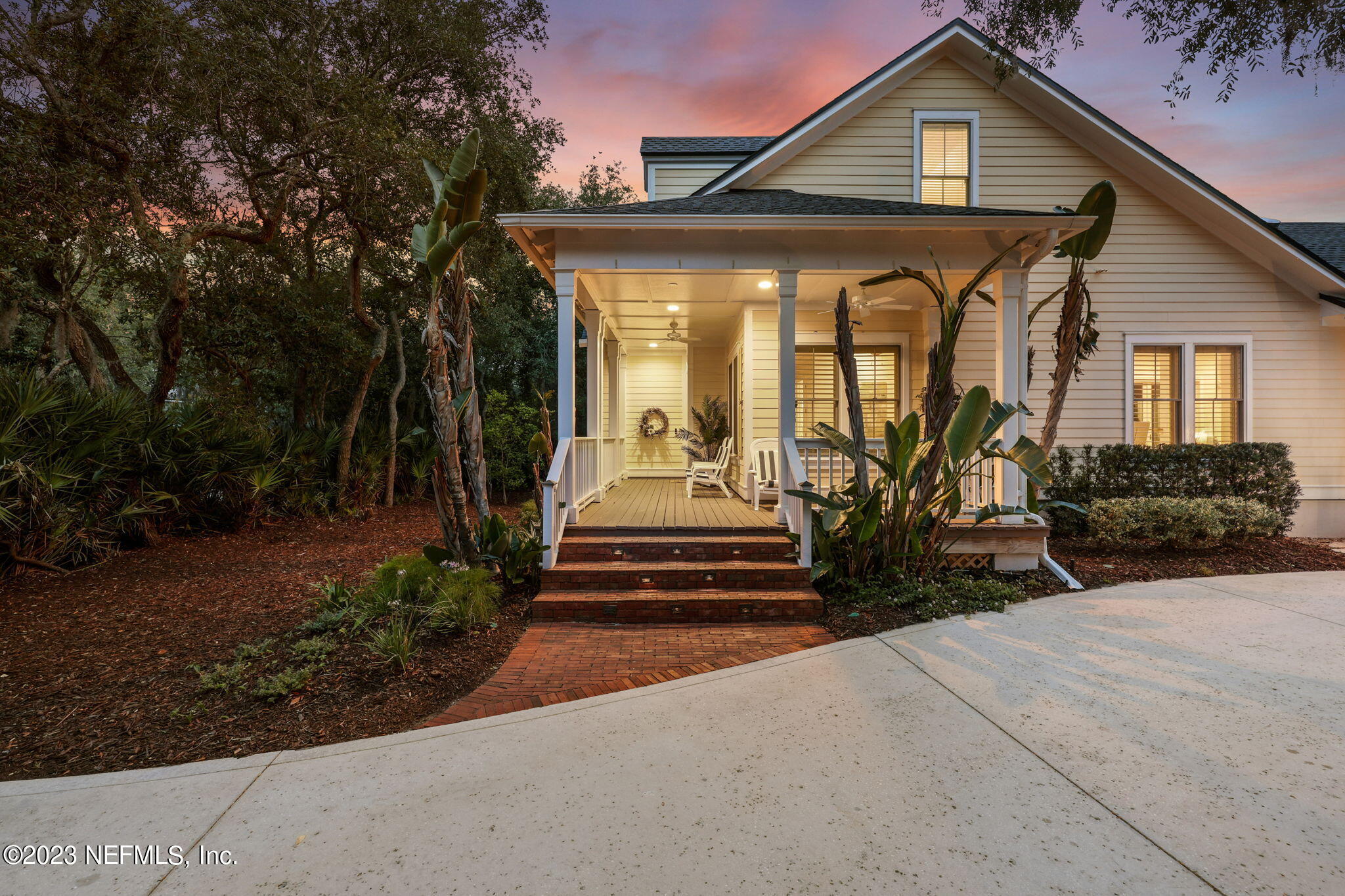 120 Istoria Drive St. Augustine, FL 32095 - Photo 66 of 90 a view of a house with backyard and garden
