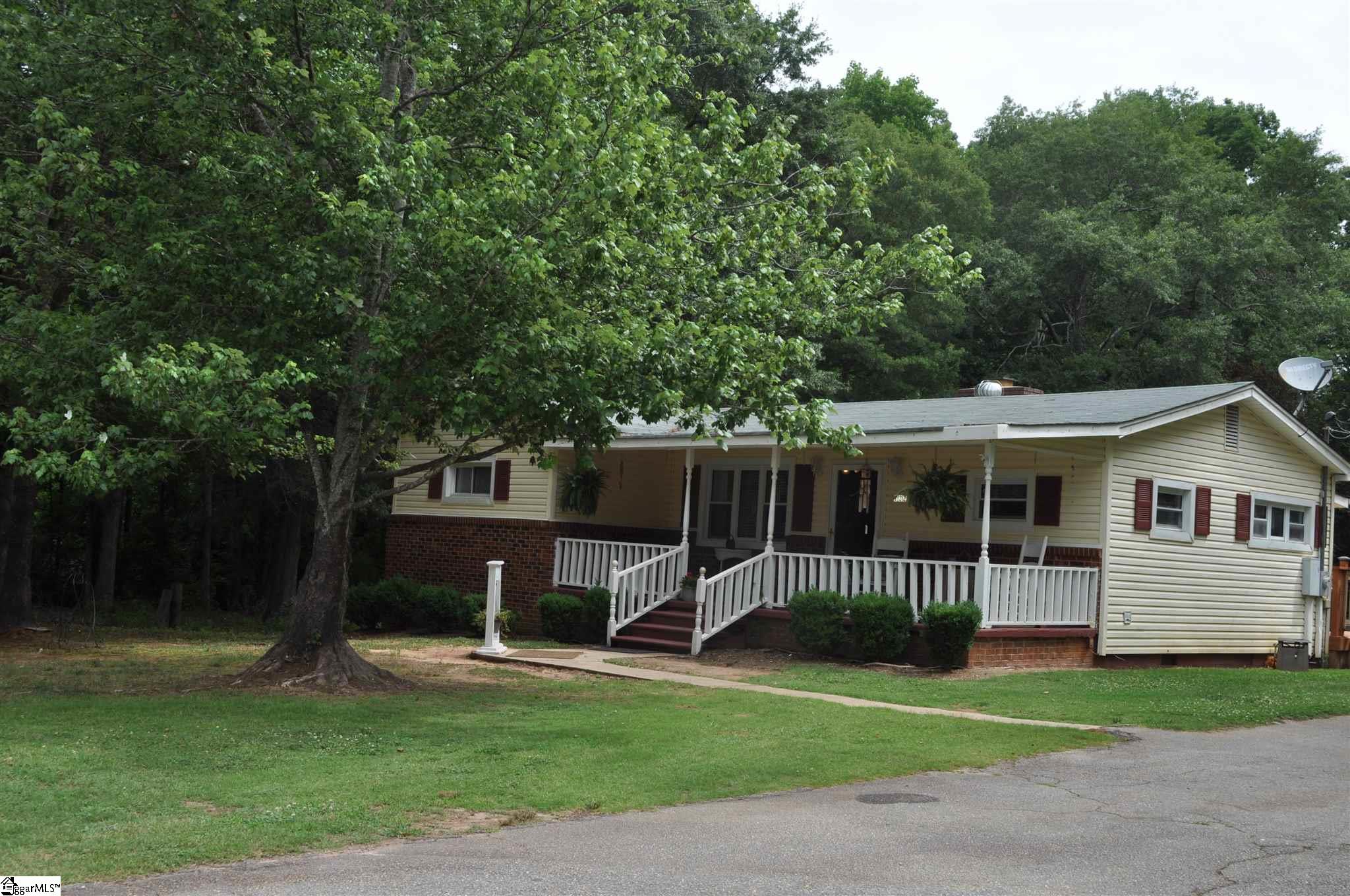 132 Bedrock Road Spartanburg, SC 29303 - Photo 12 of 14 Gallery Image 12