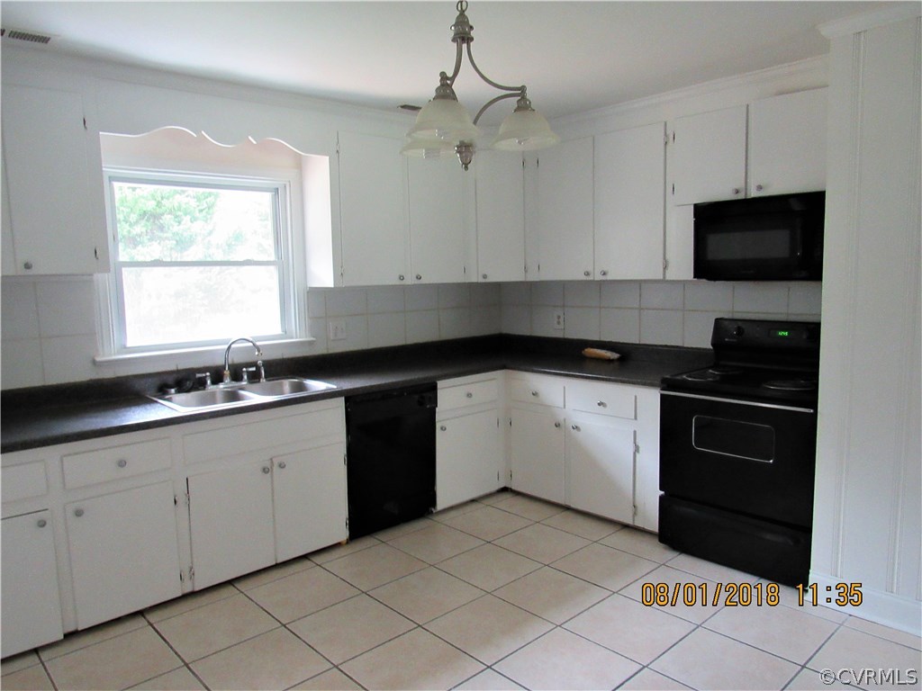 1790 Meadow Road Sandston, VA 23150 - Photo 12 of 21 Gallery Image 12