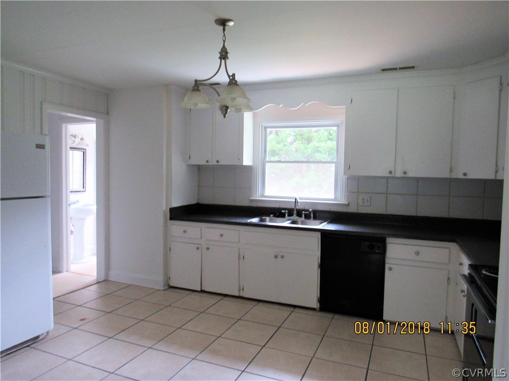 1790 Meadow Road Sandston, VA 23150 - Photo 13 of 21 Gallery Image 13