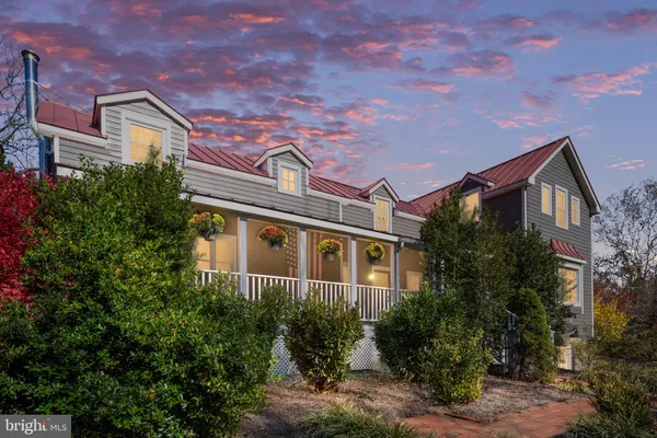 $860,000 | 560 Richmond Road, Amissville, VA 20106