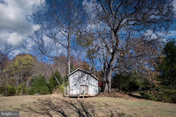 $860,000 | 560 Richmond Road, Amissville, VA 20106