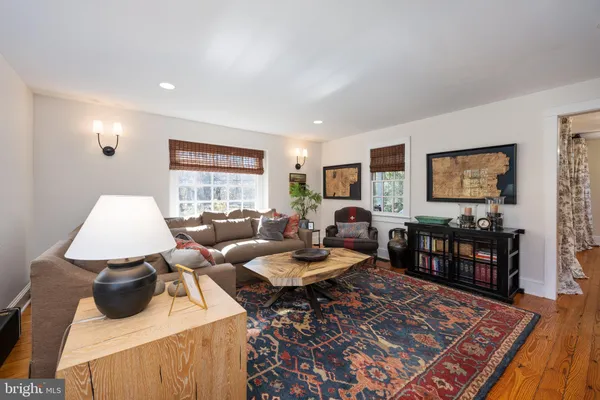 $860,000 | 560 Richmond Road, Amissville, VA 20106