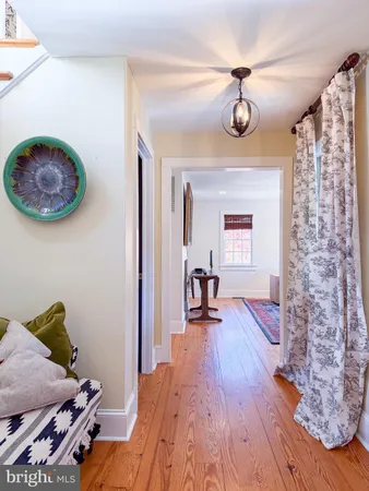$860,000 | 560 Richmond Road, Amissville, VA 20106