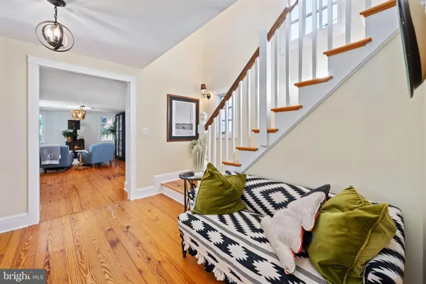 $860,000 | 560 Richmond Road, Amissville, VA 20106