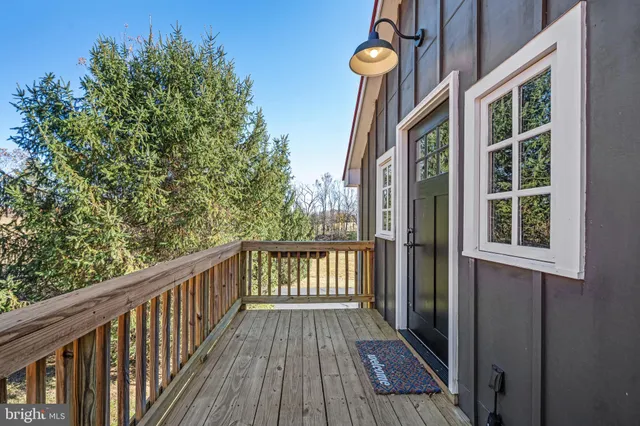 $860,000 | 560 Richmond Road, Amissville, VA 20106