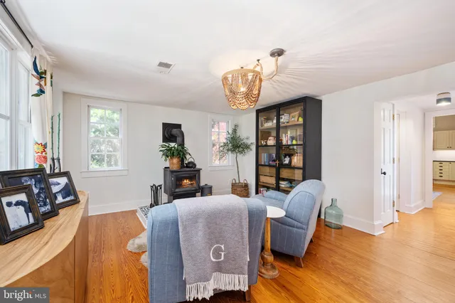 $860,000 | 560 Richmond Road, Amissville, VA 20106