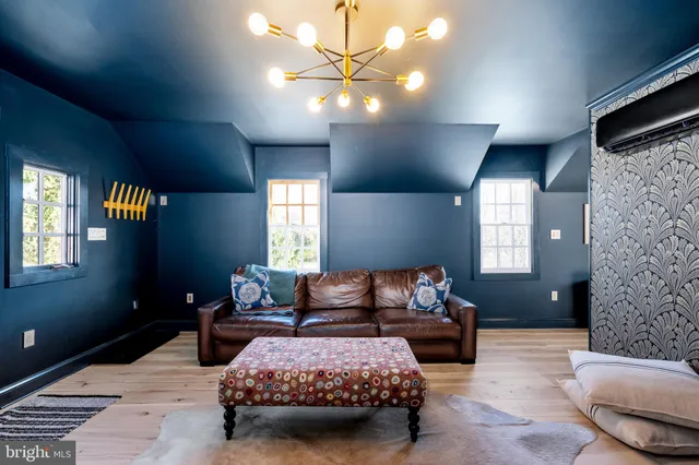 $860,000 | 560 Richmond Road, Amissville, VA 20106