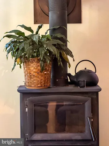 $860,000 | 560 Richmond Road, Amissville, VA 20106