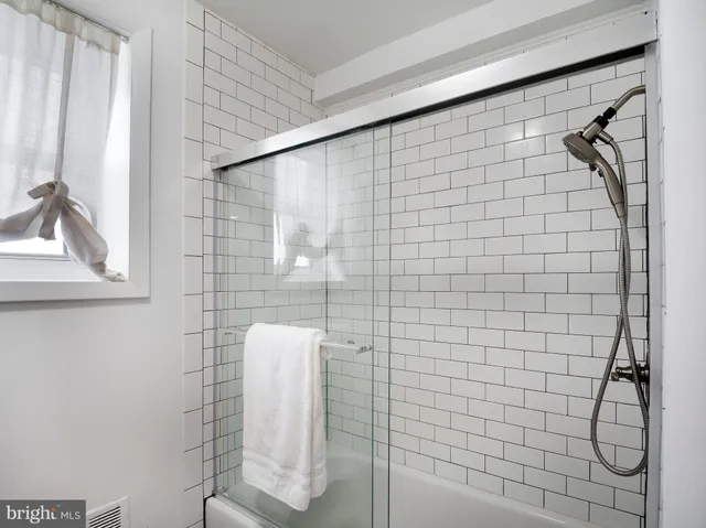 $435,000 | 40 Old Lancaster Road, Unit 605, Merion Station, PA 19066