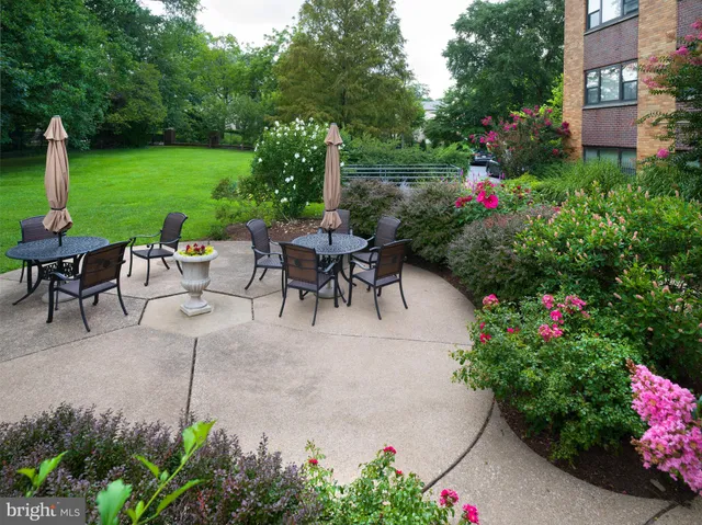 $435,000 | 40 Old Lancaster Road, Unit 605, Merion Station, PA 19066
