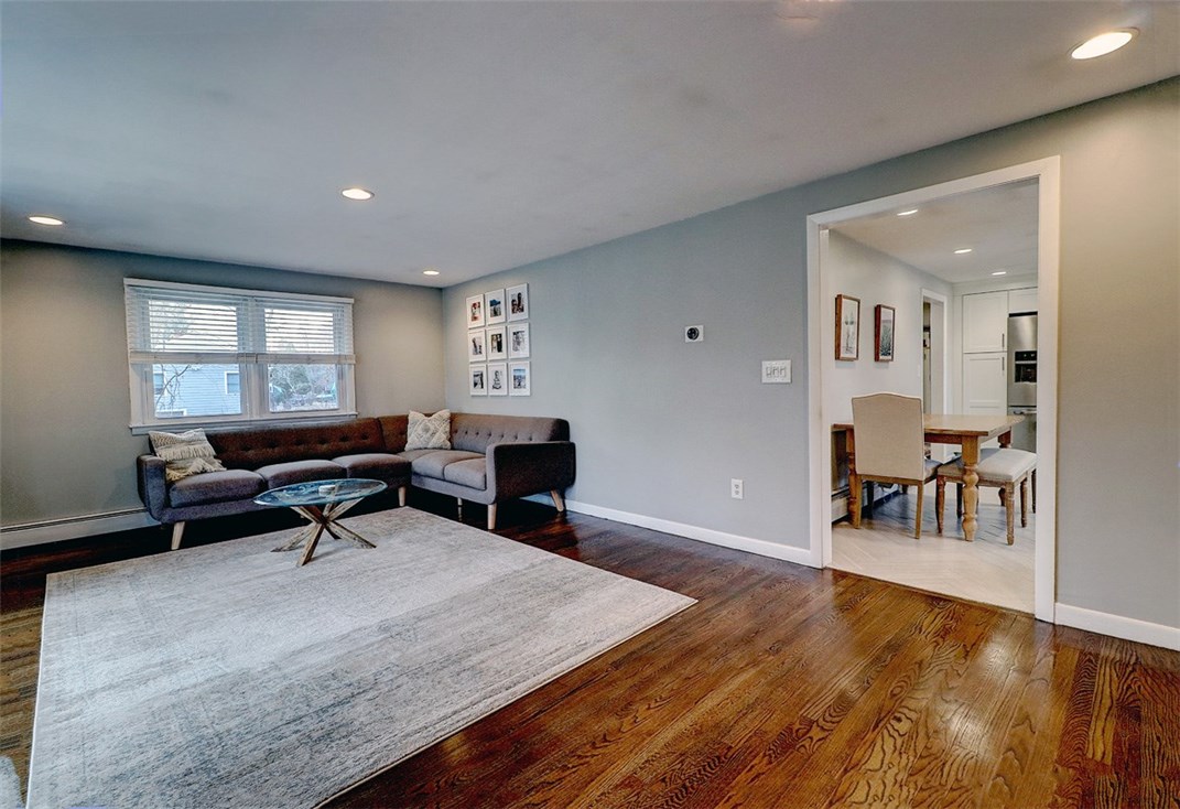286 Sowams Road Barrington, RI 02806 - Photo 2 of 19