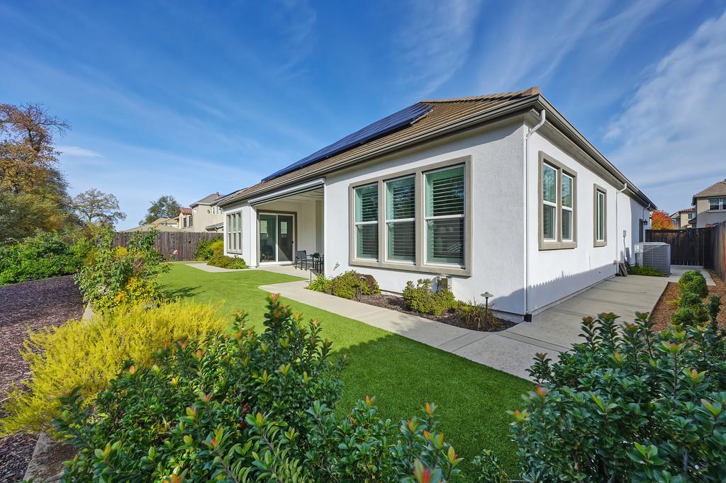 5855 Tree Swallow Circle Rocklin, CA 95677 - Photo 29 of 72 a front view of a house with a yard
