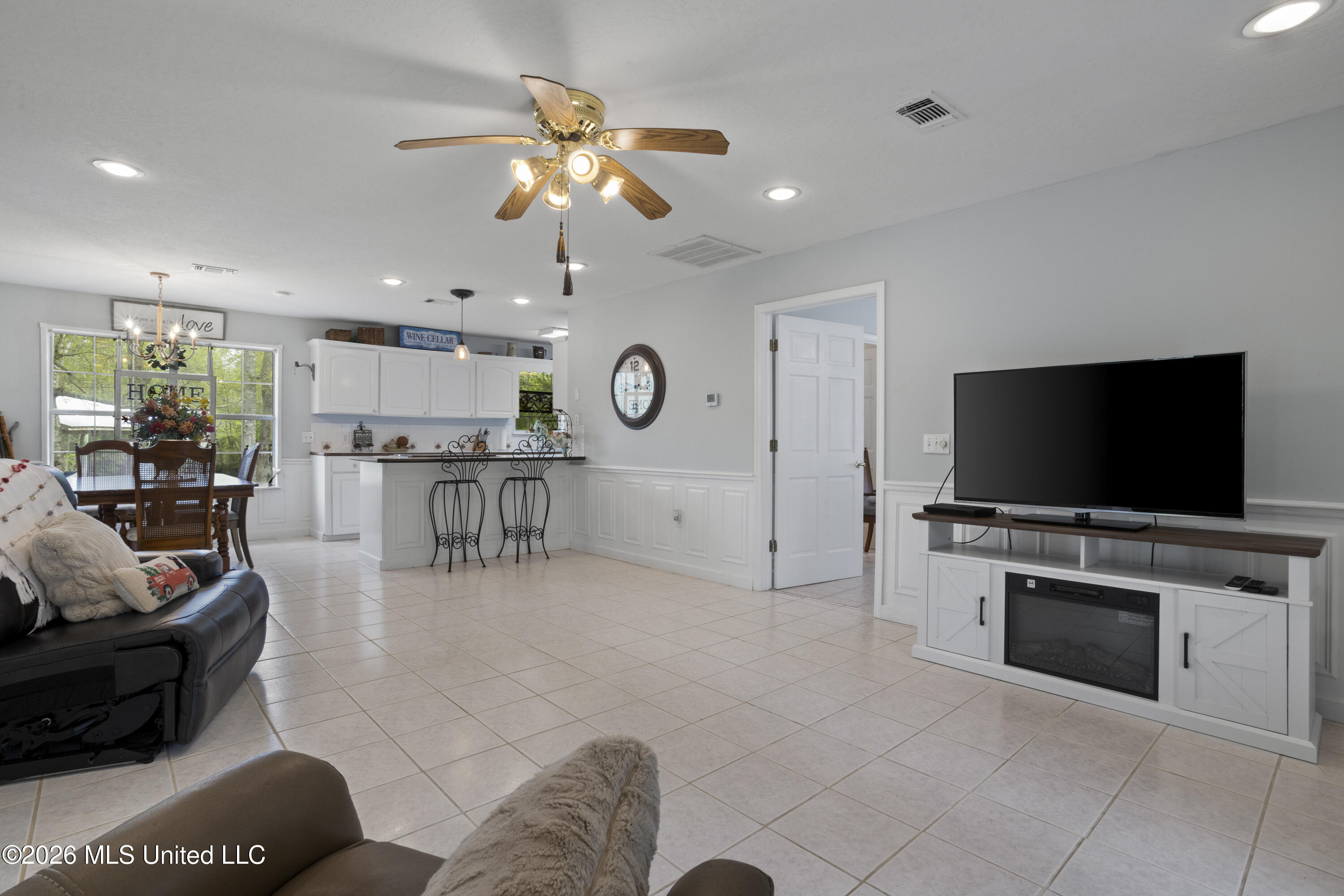 3401 Golden Rod Avenue Moss Point, MS 39562 - Photo 11 of 61 0012