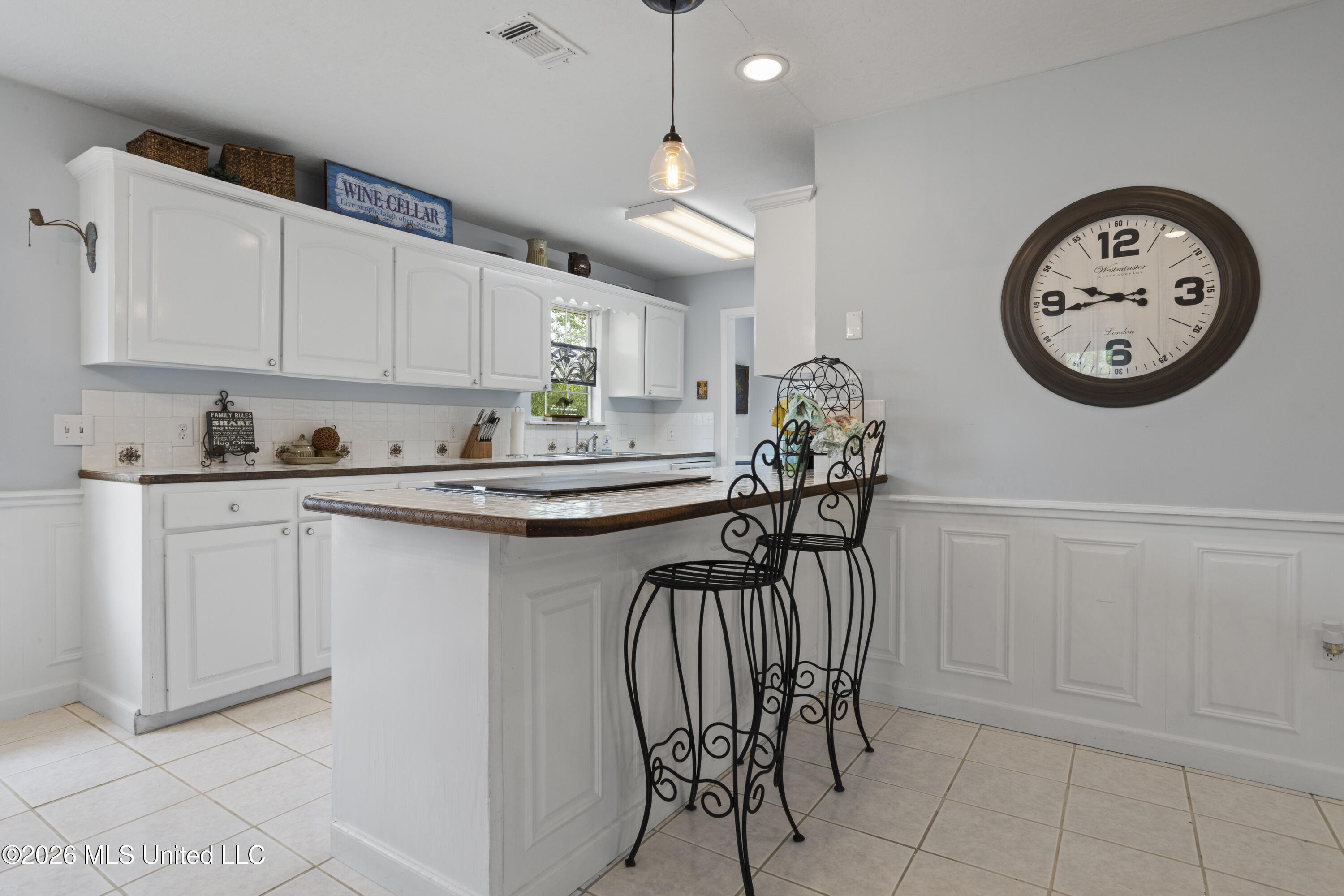 3401 Golden Rod Avenue Moss Point, MS 39562 - Photo 13 of 61 0014