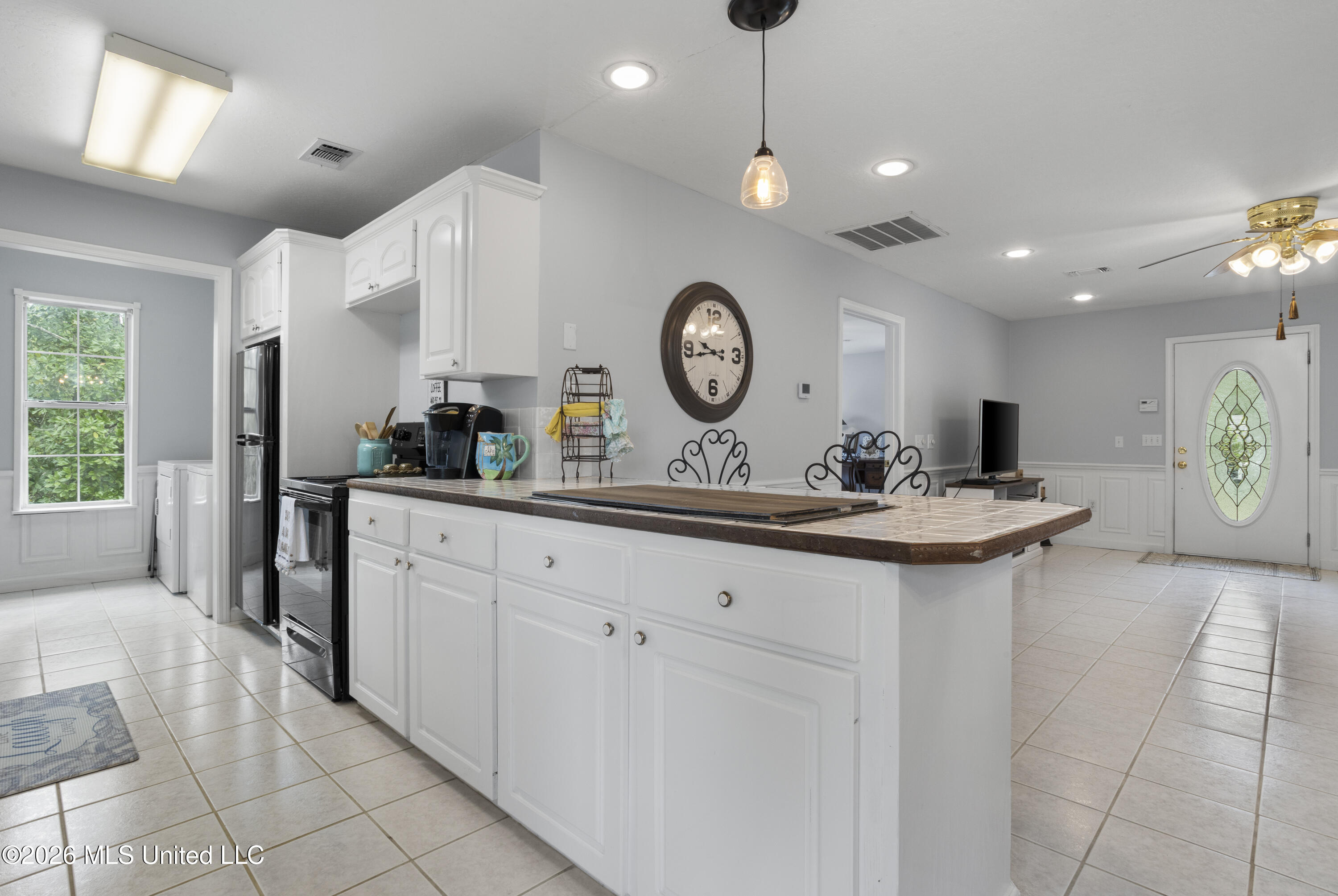 3401 Golden Rod Avenue Moss Point, MS 39562 - Photo 15 of 61 0016