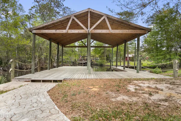 $350,000 | 3401 Golden Rod Avenue, Moss Point, MS 39562