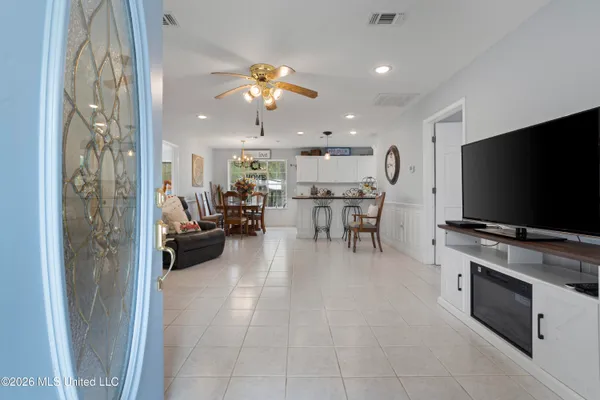 $350,000 | 3401 Golden Rod Avenue, Moss Point, MS 39562