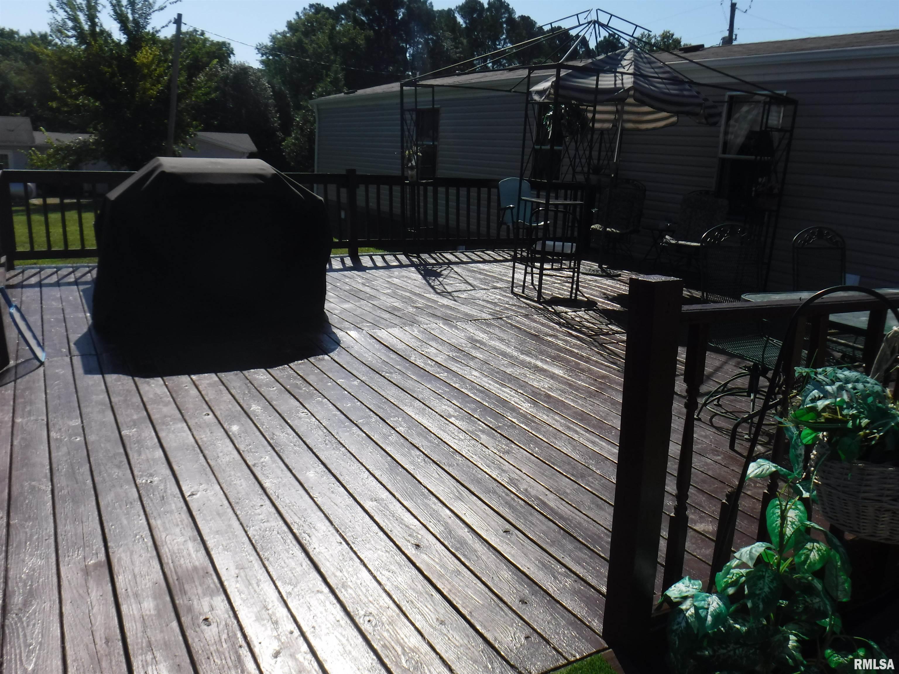 1723 Ullman Road Centralia, IL 62801 - Photo 12 of 18