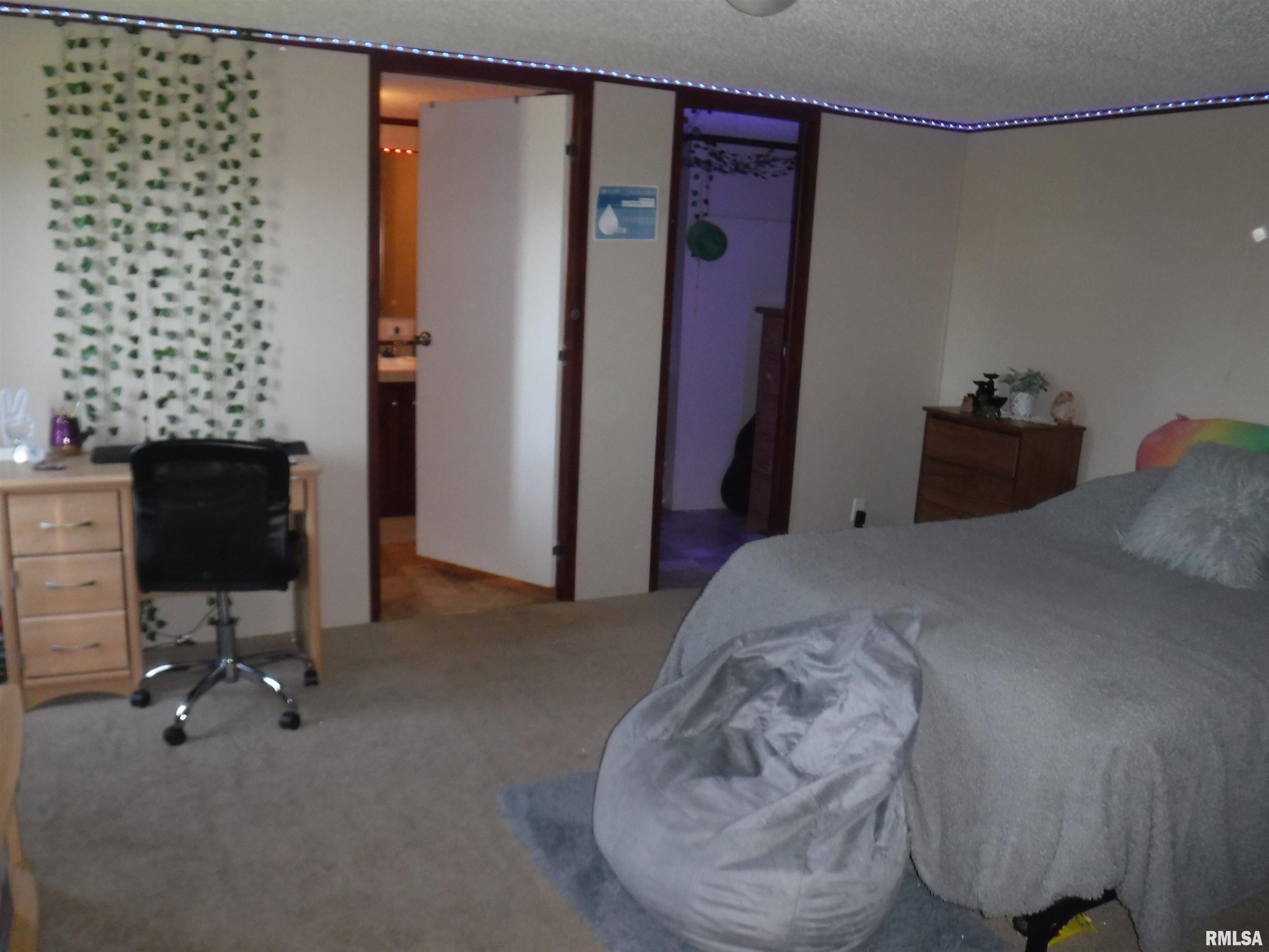 1723 Ullman Road Centralia, IL 62801 - Photo 9 of 18