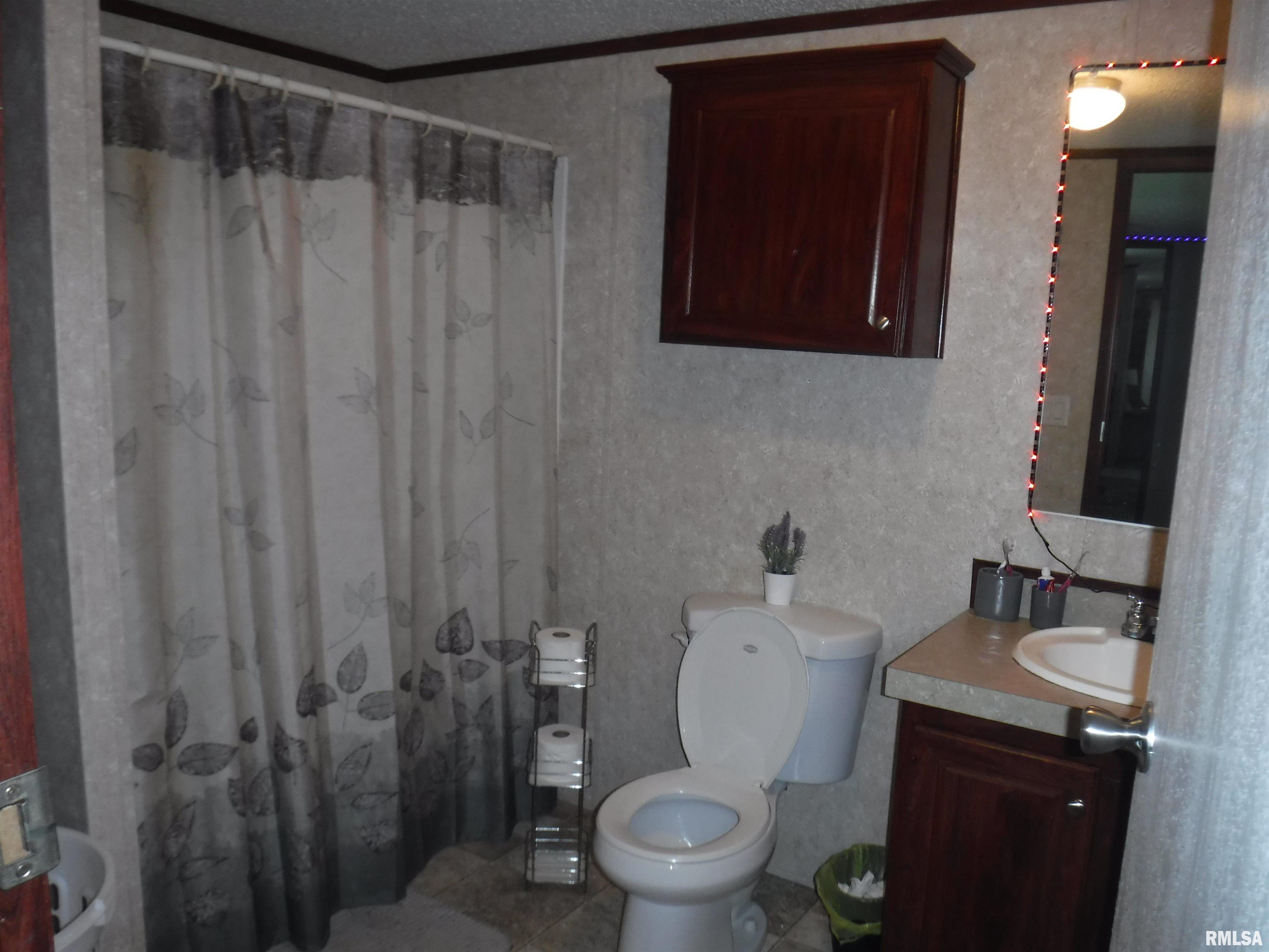 1723 Ullman Road Centralia, IL 62801 - Photo 10 of 18
