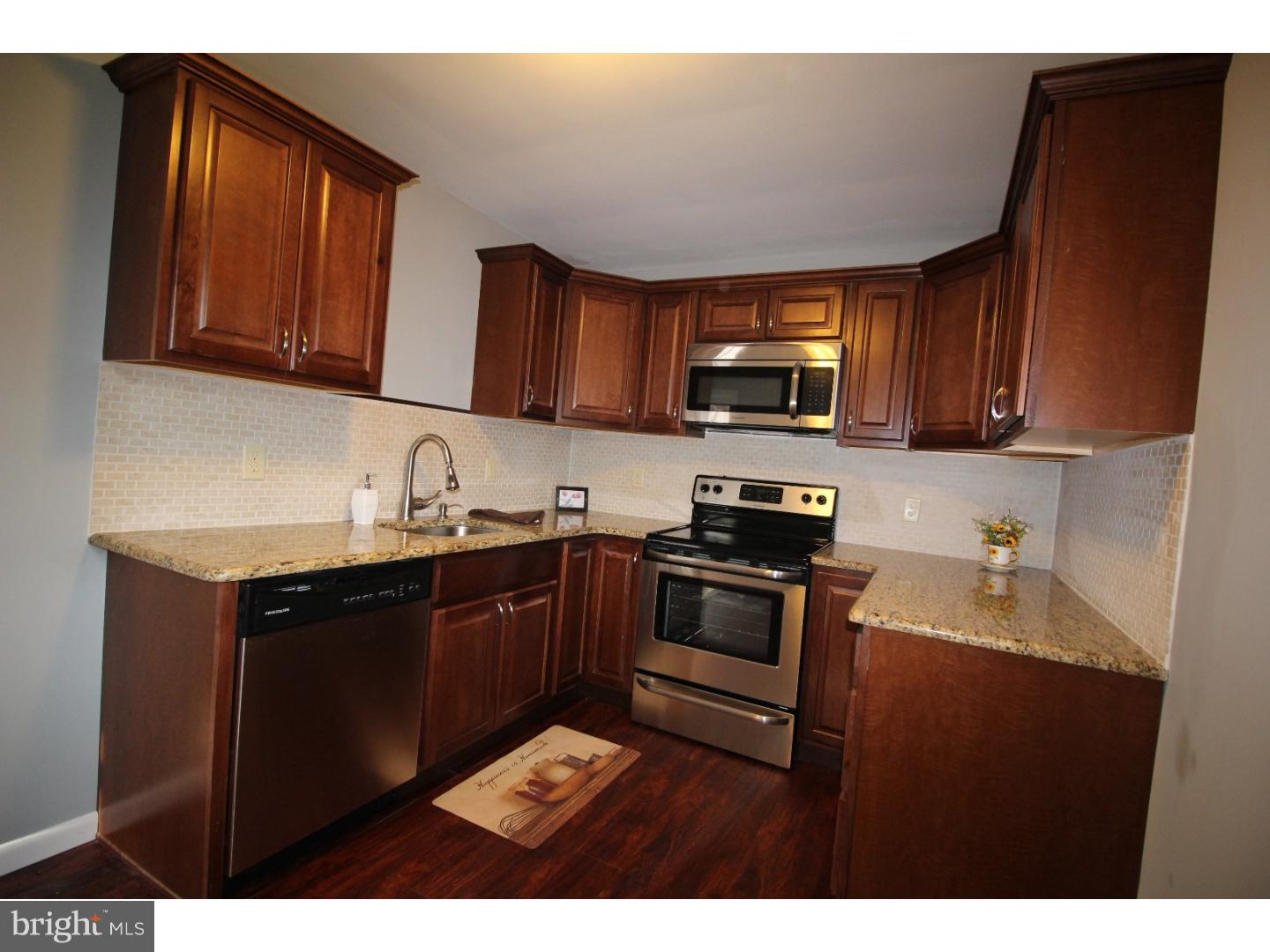 237 Keller Avenue Sinking Spring, PA 19608 - Photo 2 of 16 Kitchen