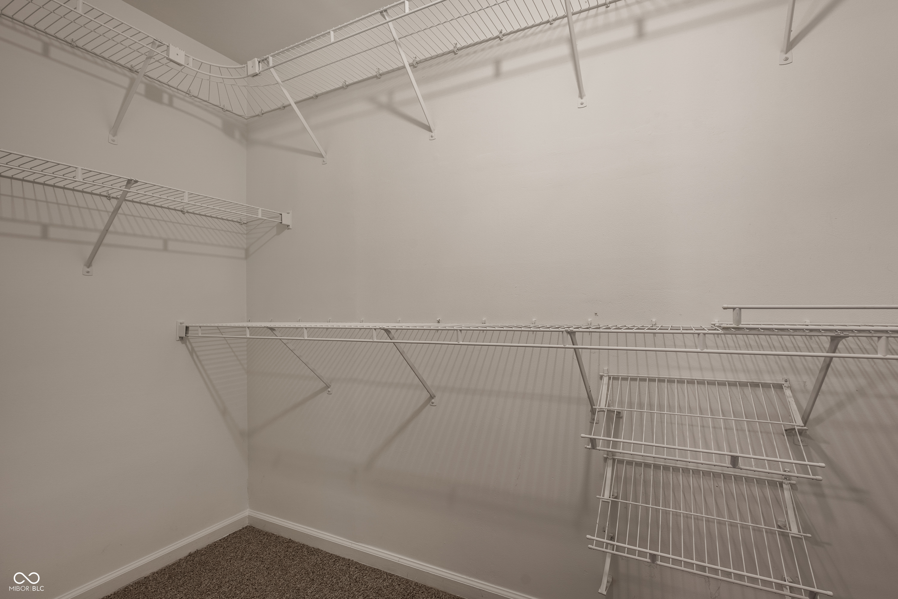 7231 Dean Road Indianapolis, IN 46250 - Photo 20 of 38
