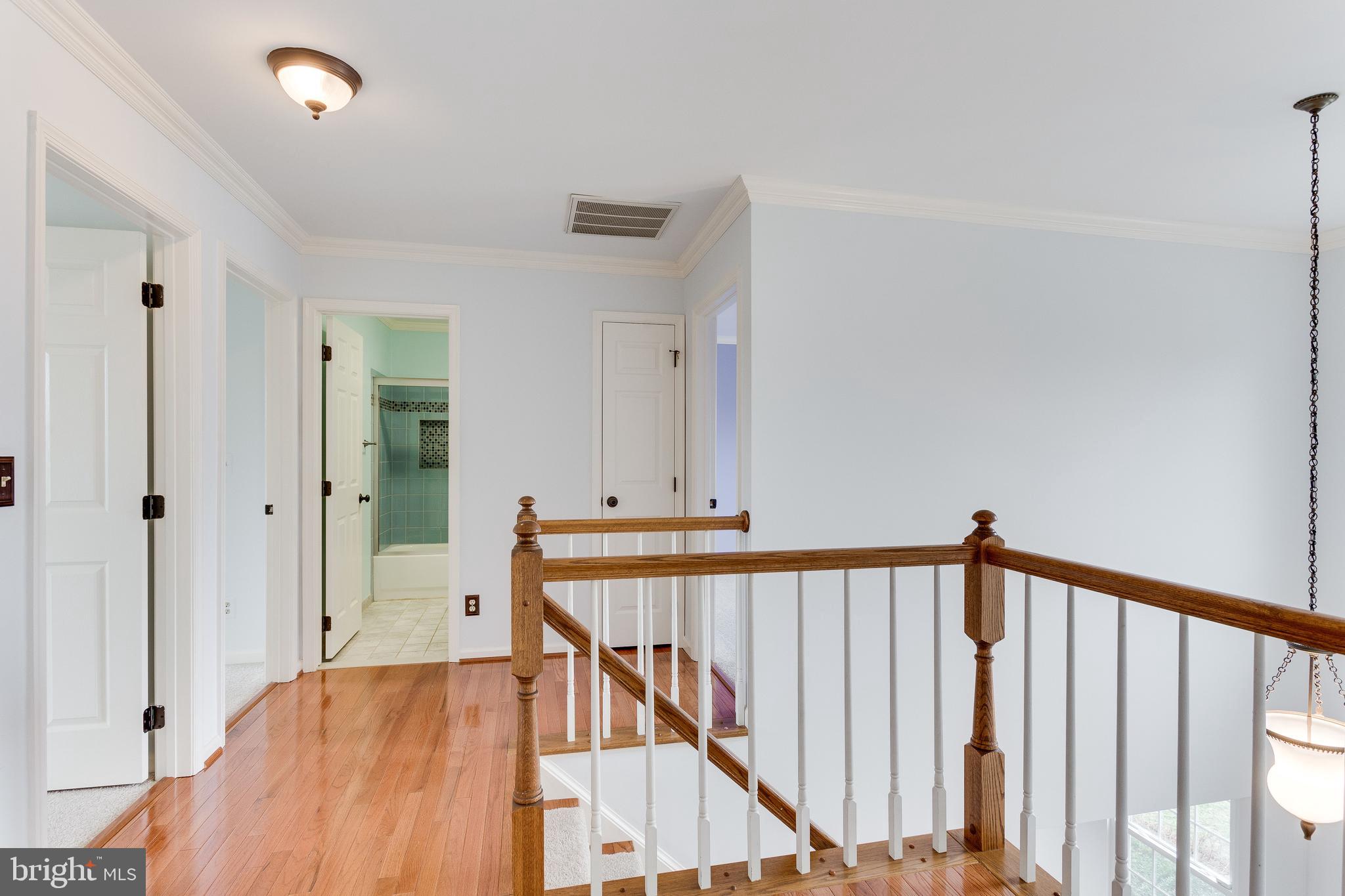 8001 Folkstone Road Manassas, VA 20111 - Photo 18 of 40 Open hall with lots of light