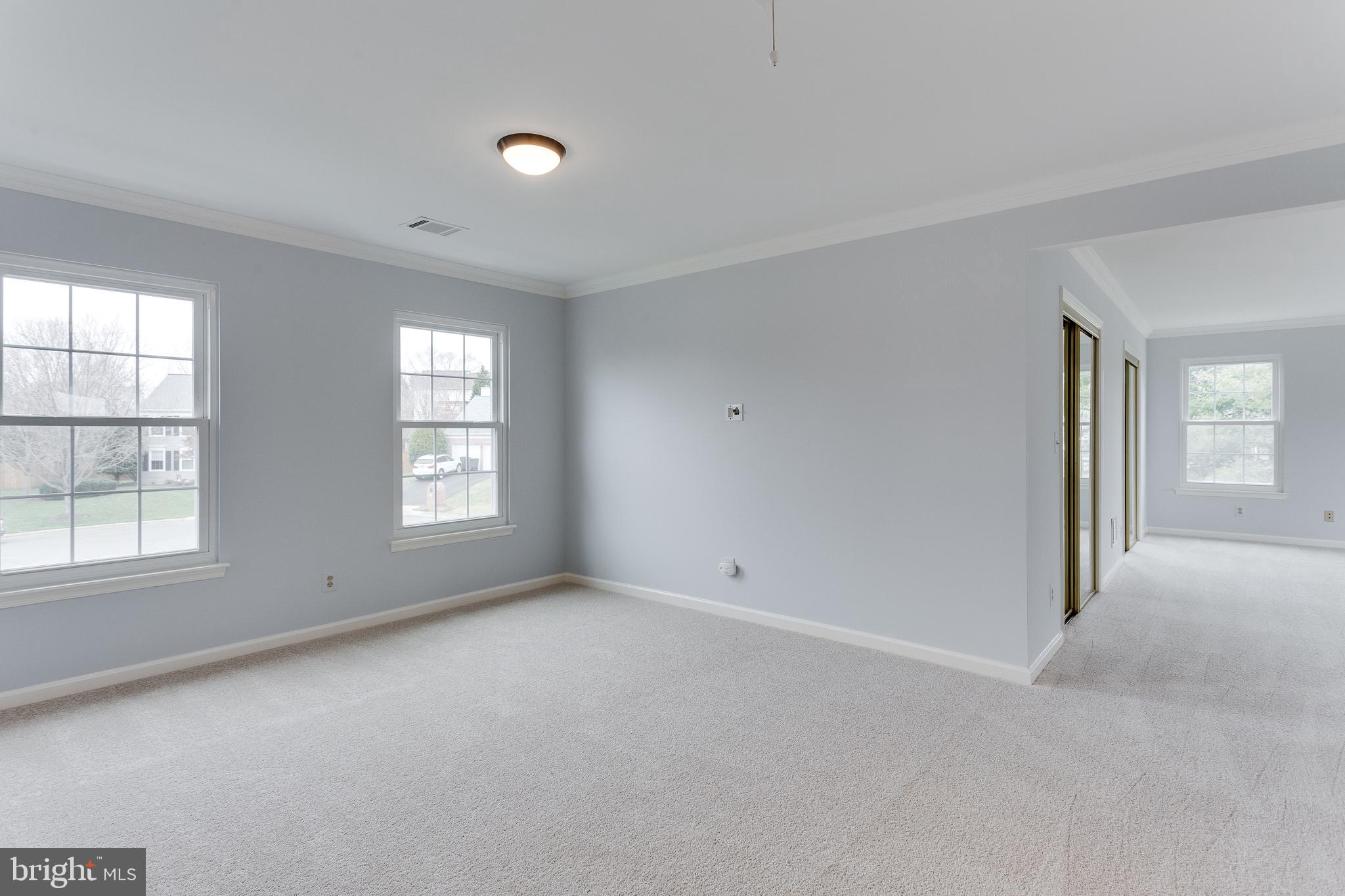 8001 Folkstone Road Manassas, VA 20111 - Photo 23 of 40 Master bedroom siting area
