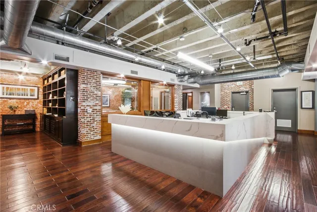 $1,650,000 | 207 East Broadway, Unit 201, Long Beach, CA 90802