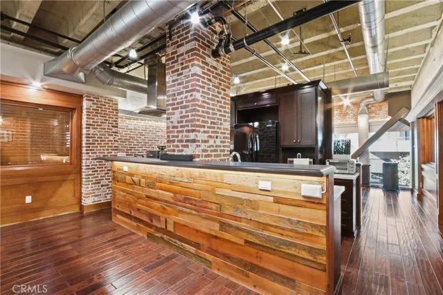 $1,650,000 | 207 East Broadway, Unit 201, Long Beach, CA 90802