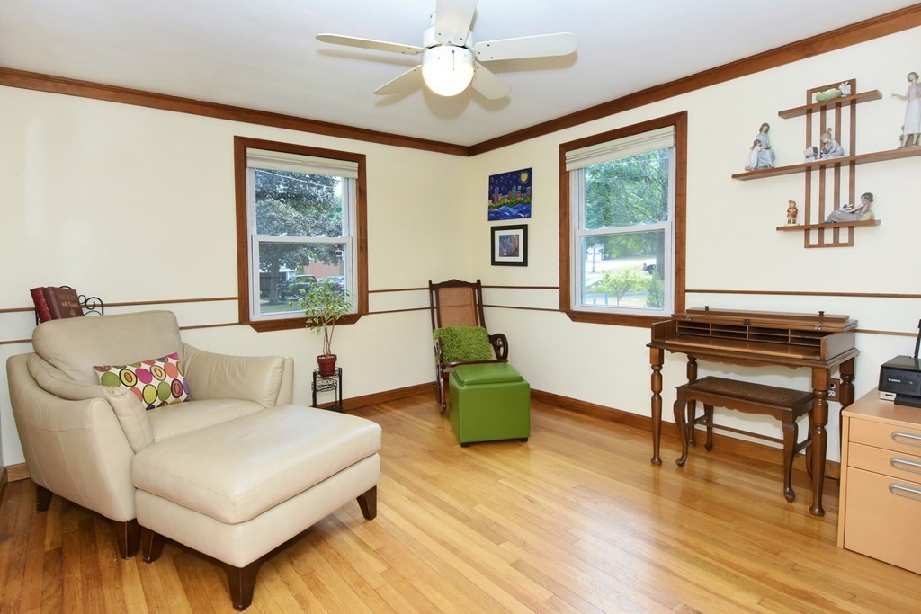 18 Lawson Road Weymouth, MA 02190 - Photo 17 of 42