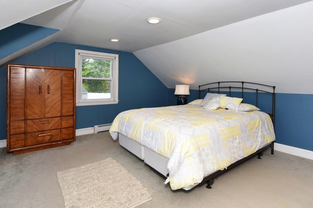 18 Lawson Road Weymouth, MA 02190 - Photo 23 of 42